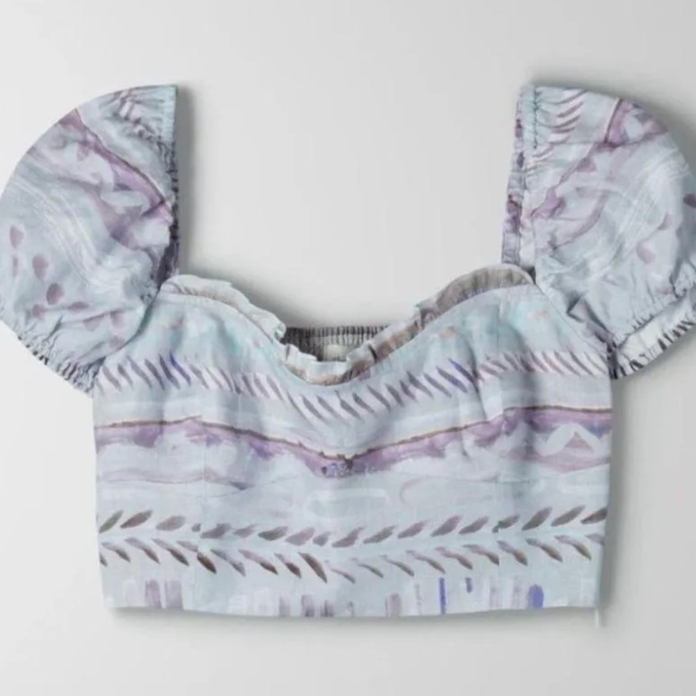 Aritzia Wilfred wander linen puff-sleeve crop top